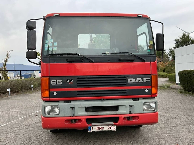 1993 daf 65.210 ati vrachtwagen/containerhaak - afbeelding 19 van  27
