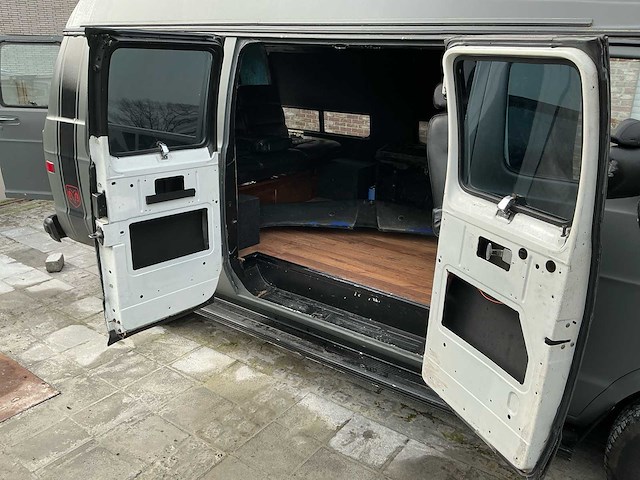 1993 dodge ram kampeerwagen - afbeelding 15 van  36