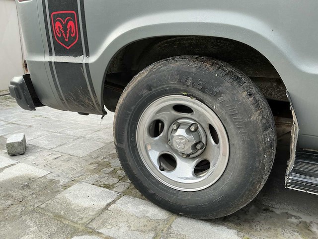 1993 dodge ram kampeerwagen - afbeelding 24 van  36