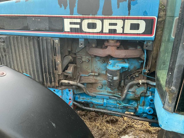 1993 ford 640 sle-_ dt tweewielaangedreven landbouwtractor - afbeelding 2 van  28