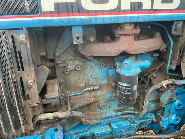 1993 ford 640 sle-_ dt tweewielaangedreven landbouwtractor - afbeelding 28 van  28