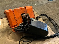 1993 hitachi 1/2sh elektrische kettingtakel - afbeelding 3 van  5