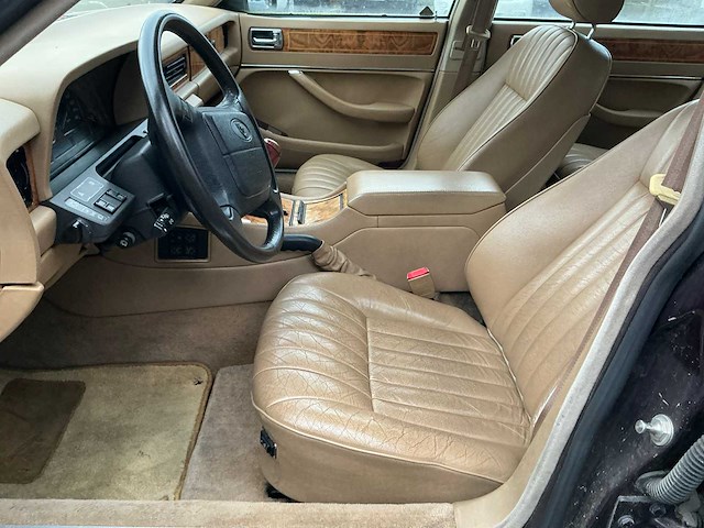 1993 jaguar sovereign personenauto - afbeelding 18 van  41