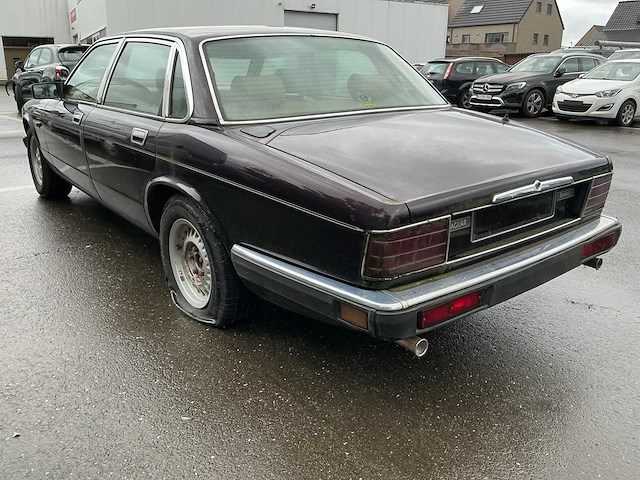 1993 jaguar sovereign personenauto - afbeelding 37 van  41