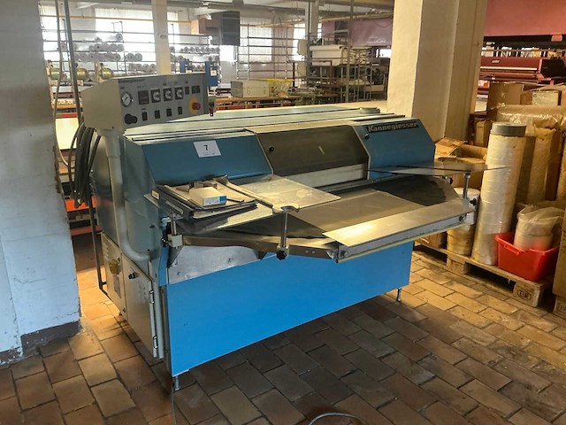 1993 kannegieser hkd 4/6 vlakbed ronddraai plakpers - afbeelding 2 van  8