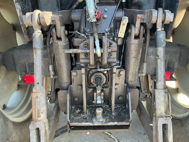1993 massey ferguson 3120 datatronic vierwielaangedreven landbouwtractor - afbeelding 17 van  45
