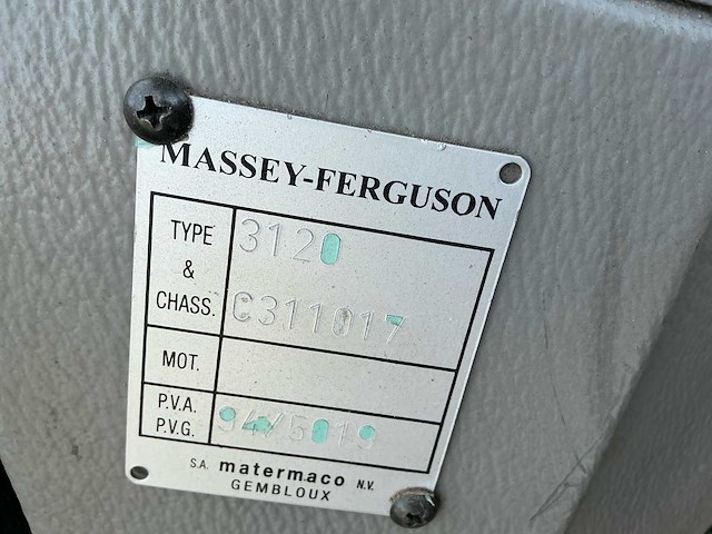 1993 massey ferguson 3120 datatronic vierwielaangedreven landbouwtractor - afbeelding 22 van  45