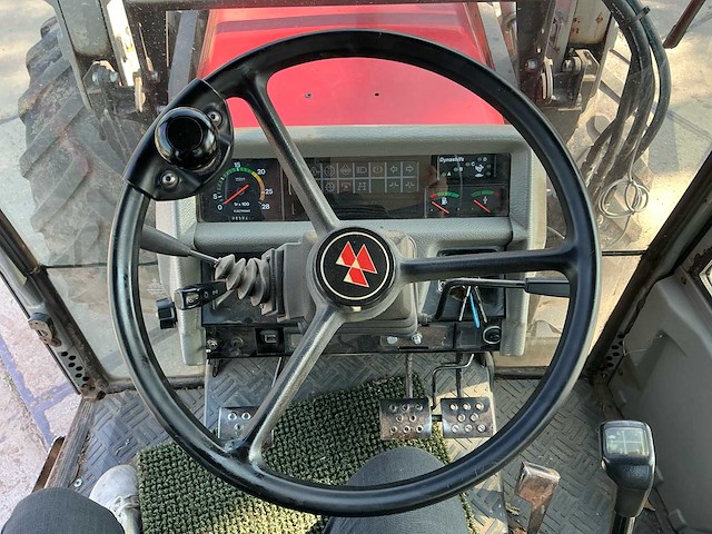 1993 massey ferguson 3120 datatronic vierwielaangedreven landbouwtractor - afbeelding 30 van  45