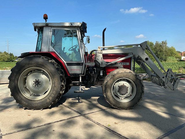 1993 massey ferguson 3120 datatronic vierwielaangedreven landbouwtractor - afbeelding 34 van  45