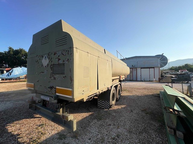 1993 nuova ma.na.ro. s31t-105a tankoplegger - afbeelding 12 van  19