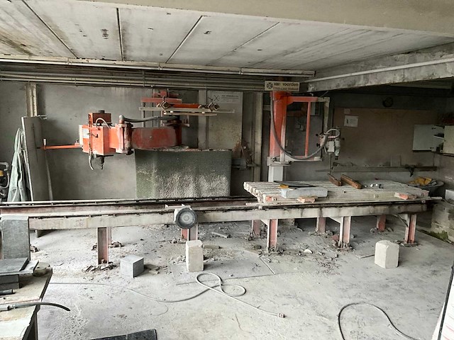 1993 van voorden sirius 2 radiaal multitask werkstation - afbeelding 1 van  17