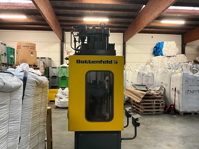 1994 battenfeld bh-h 1000 hydraulische pers - afbeelding 26 van  31