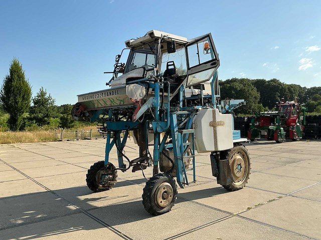 1994 bobard cc 72 4x4 portaal tractor - afbeelding 1 van  12