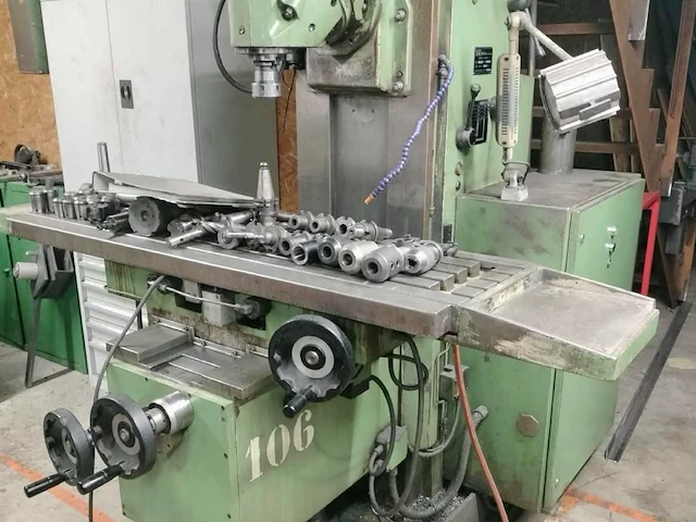 1994 cme fu 2 cc universele freesmachine tafel 1000 × 300 mm - afbeelding 1 van  11