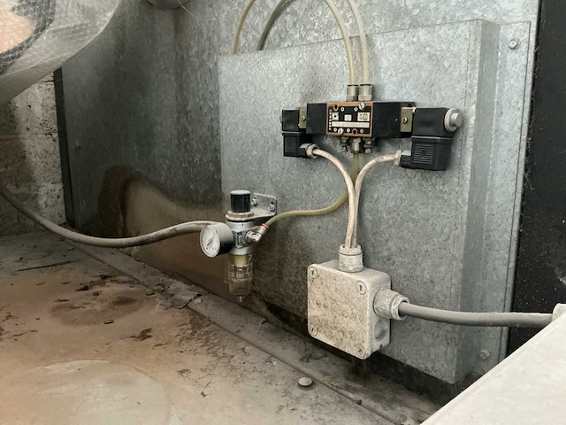 1994 elpo verfspuitcabine met filter-unit - afbeelding 4 van  25