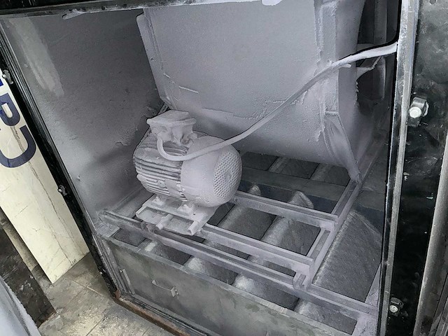 1994 elpo verfspuitcabine met filter-unit - afbeelding 9 van  24