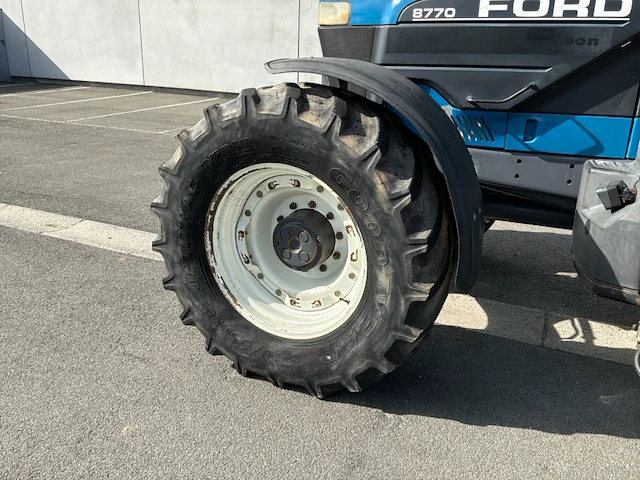 1994 ford 8870 dt vierwielaangedreven landbouwtractor - afbeelding 17 van  25