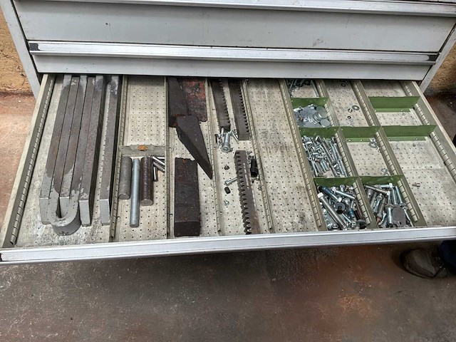 1994 heidenhain tnc 425 cnc freesmachine - afbeelding 49 van  64