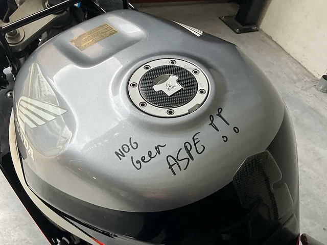 1994 honda cbr900rr motorfiets - afbeelding 13 van  26