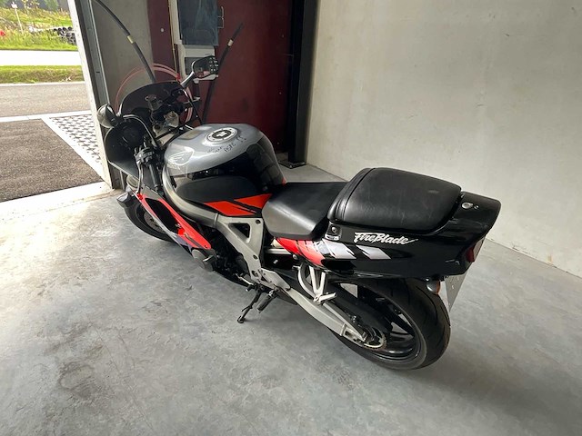 1994 honda cbr900rr motorfiets - afbeelding 20 van  26