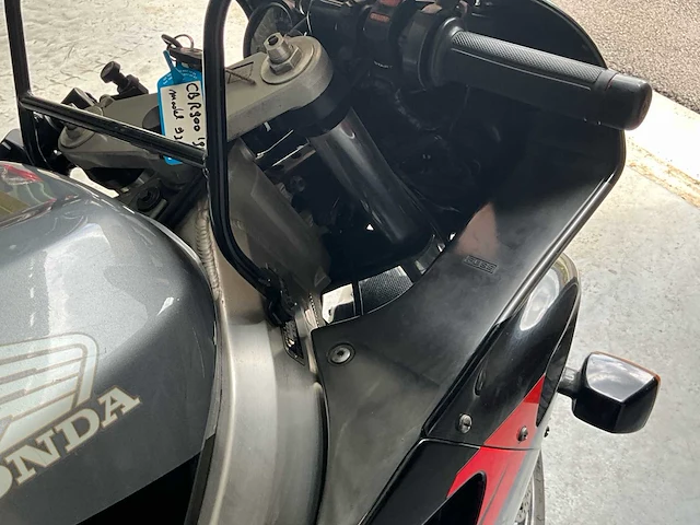 1994 honda cbr900rr motorfiets - afbeelding 17 van  26