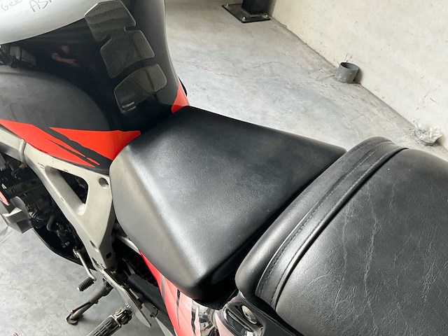 1994 honda cbr900rr motorfiets - afbeelding 14 van  26