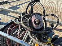 1994 j.c. beckers dubbelassige aanhangwagen - gegalvaniseerd platform - uitgerust met elektrische lier - afbeelding 8 van  23
