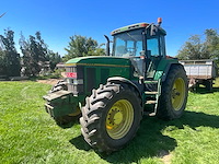 1994 john deere 7700 - landbouw-/bosbouwtrekker - afbeelding 1 van  11