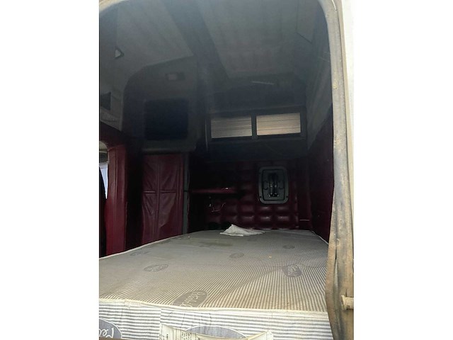 1994 peterbilt cumming 500 vrachtwagen - afbeelding 38 van  39