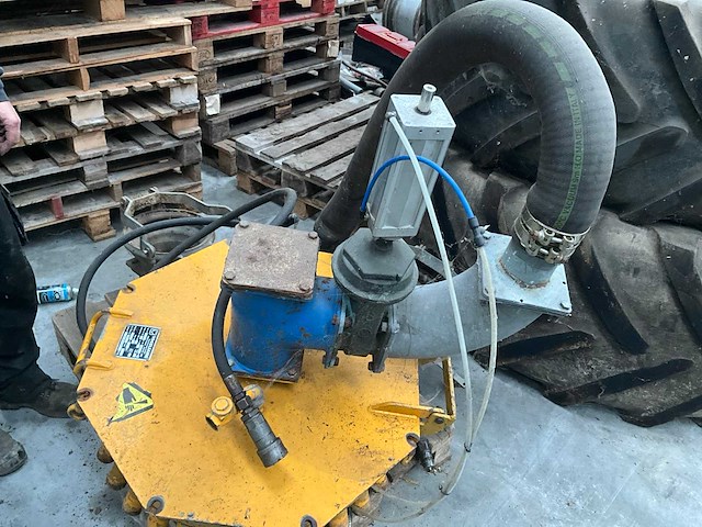 1994 vogelsang lg 32/878 lobbenpomp - afbeelding 1 van  10