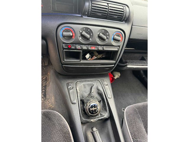 1995 - opel - omega - car - afbeelding 4 van  22