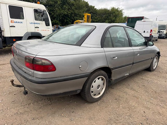 1995 - opel - omega - car - afbeelding 16 van  22