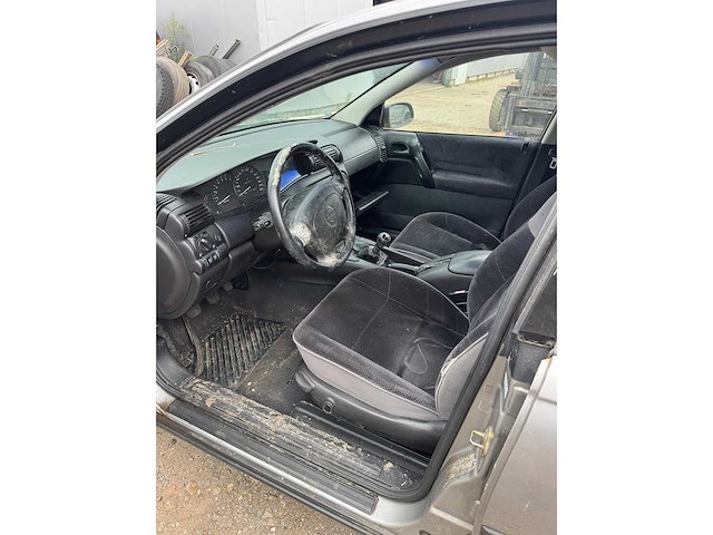 1995 - opel - omega - car - afbeelding 19 van  22