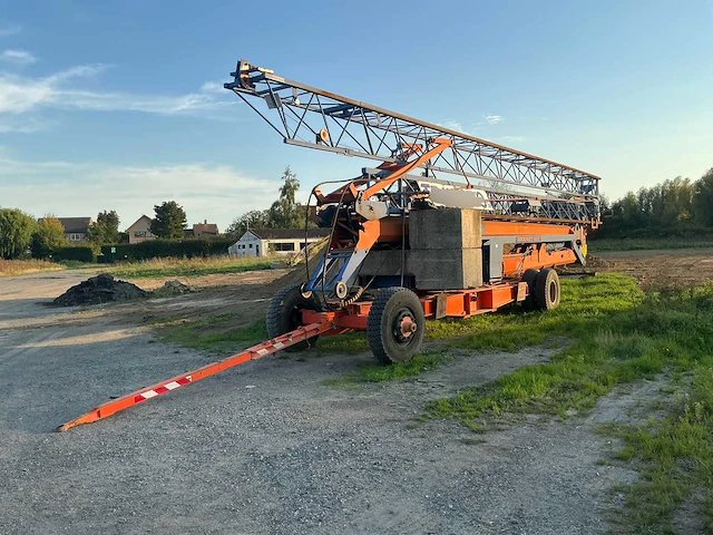 1995 arcomet a32 snelmontagekraan - afbeelding 12 van  49