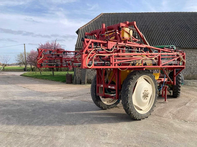 1995 beyne veldspuit - afbeelding 1 van  40