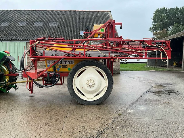 1995 beyne veldspuit - afbeelding 12 van  40