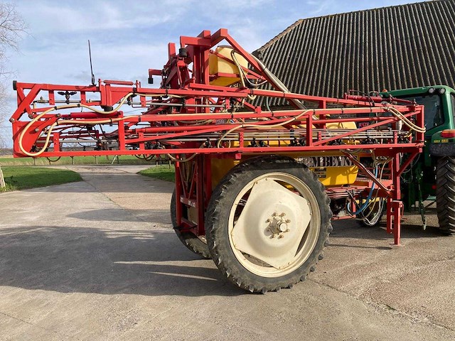 1995 beyne veldspuit - afbeelding 32 van  40