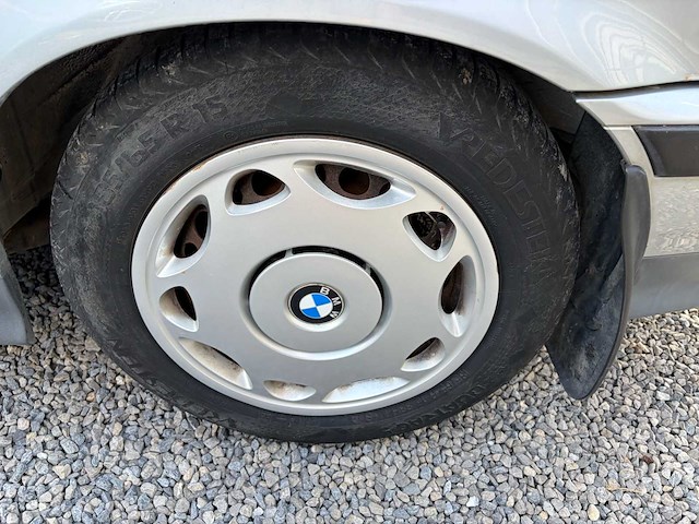 1995 bmw 318 e36 oldtimer - afbeelding 2 van  38