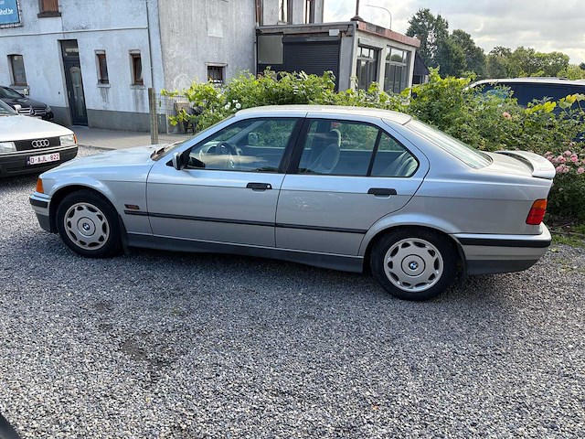 1995 bmw 318 e36 oldtimer - afbeelding 12 van  38