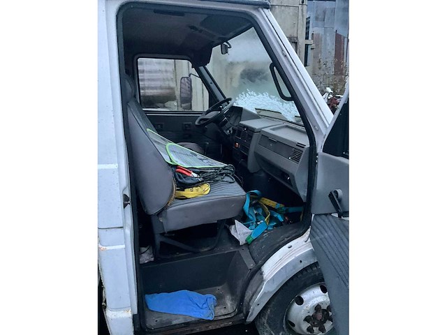 1995 iveco 35.10 vrachtwagen - afbeelding 29 van  30