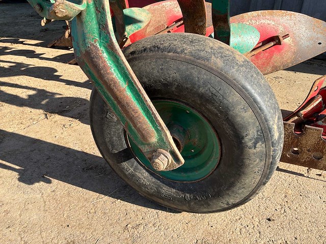 1995 kverneland f160 ploeg - afbeelding 8 van  12