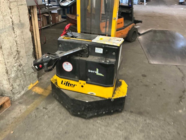 1995 lifter l16/3 stapelaar - afbeelding 5 van  7