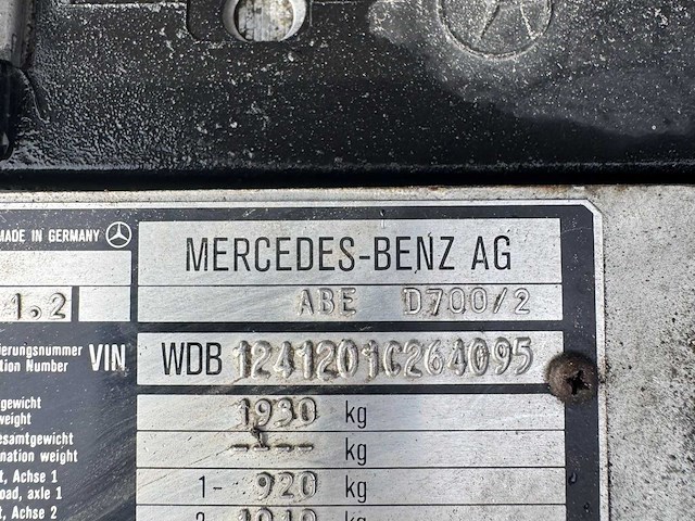 1995 mercedes 200 w124 sedan - diesel - klassieker in wording - afbeelding 3 van  11