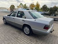 1995 mercedes 200 w124 sedan - diesel - klassieker in wording - afbeelding 9 van  11
