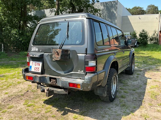 1995 mitsubishi pajero personenauto - afbeelding 22 van  26