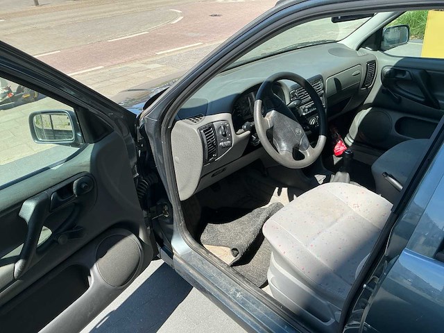 1995 peugeot polo personenauto - afbeelding 13 van  23