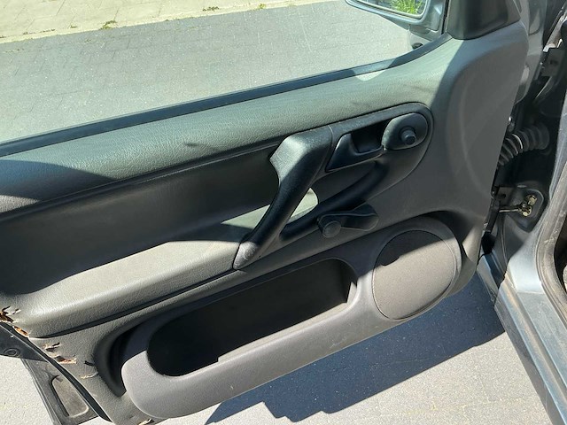 1995 peugeot polo personenauto - afbeelding 14 van  23