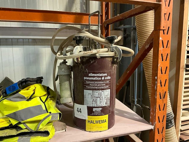1995 pizzi 9012 pneumatisch houtlijm aanvoermachine - afbeelding 1 van  4