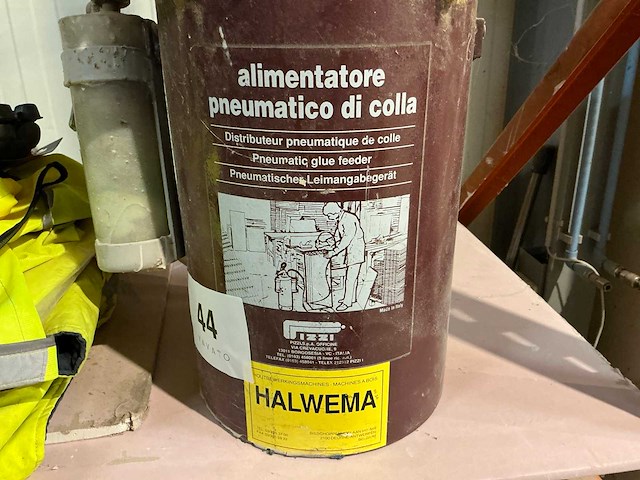 1995 pizzi 9012 pneumatisch houtlijm aanvoermachine - afbeelding 3 van  4