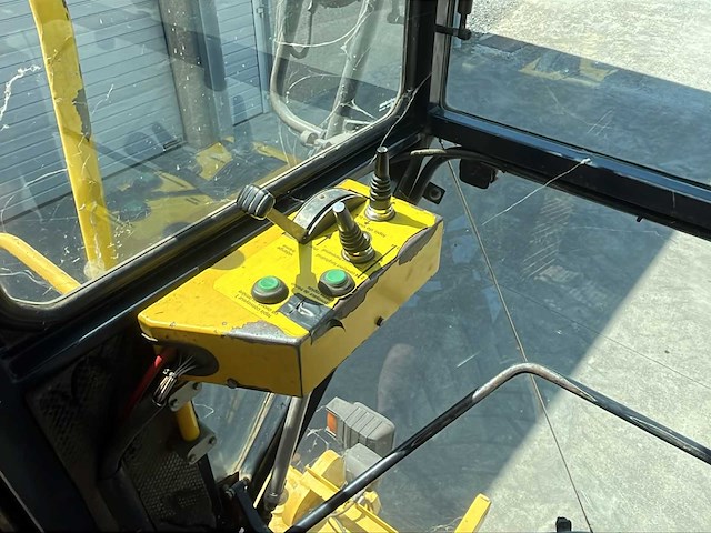 1995 ropa r 26.45 bietenoogster omgebouwd tot skidder - afbeelding 3 van  9